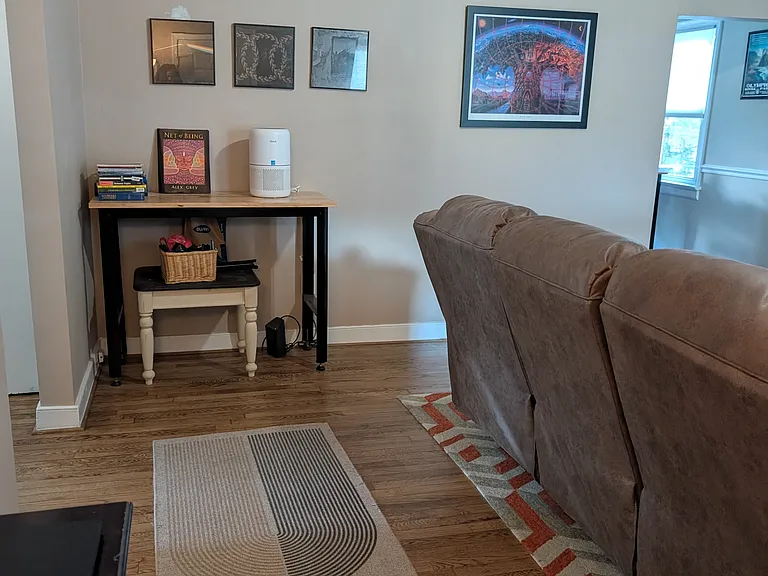 1715 Wakefield Ave — Photo 9