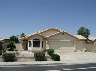 19222 N Coyote Lakes Pkwy, Surprise, AZ 85378
