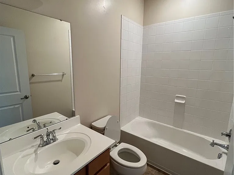 965 Eagle Pl — Photo 12