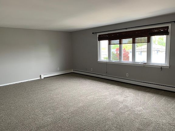3rd image of 614 Chase Ave #2