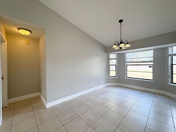 5th image of 1660 Cracker Creek Ct #1
