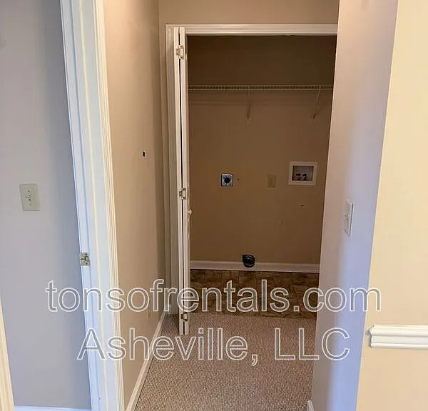 149 Morningside Ln — Photo 16