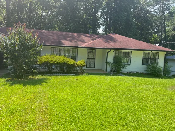 2299 Saratoga Dr, Decatur, GA 30032