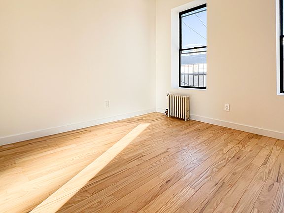 5th image of 200 Mott St APT 12