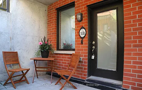 867 Wilson Ave #5B Photo 1