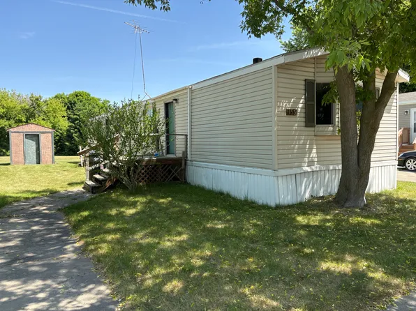 153 Pheasant Run #153, Lapeer, MI 48446