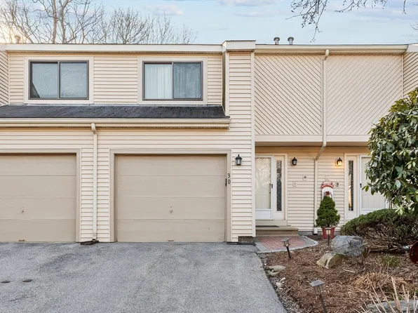 30 Lordvale Blvd #30, North Grafton, MA 01536