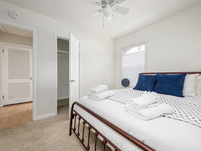 425 Cochlin St — Photo 14