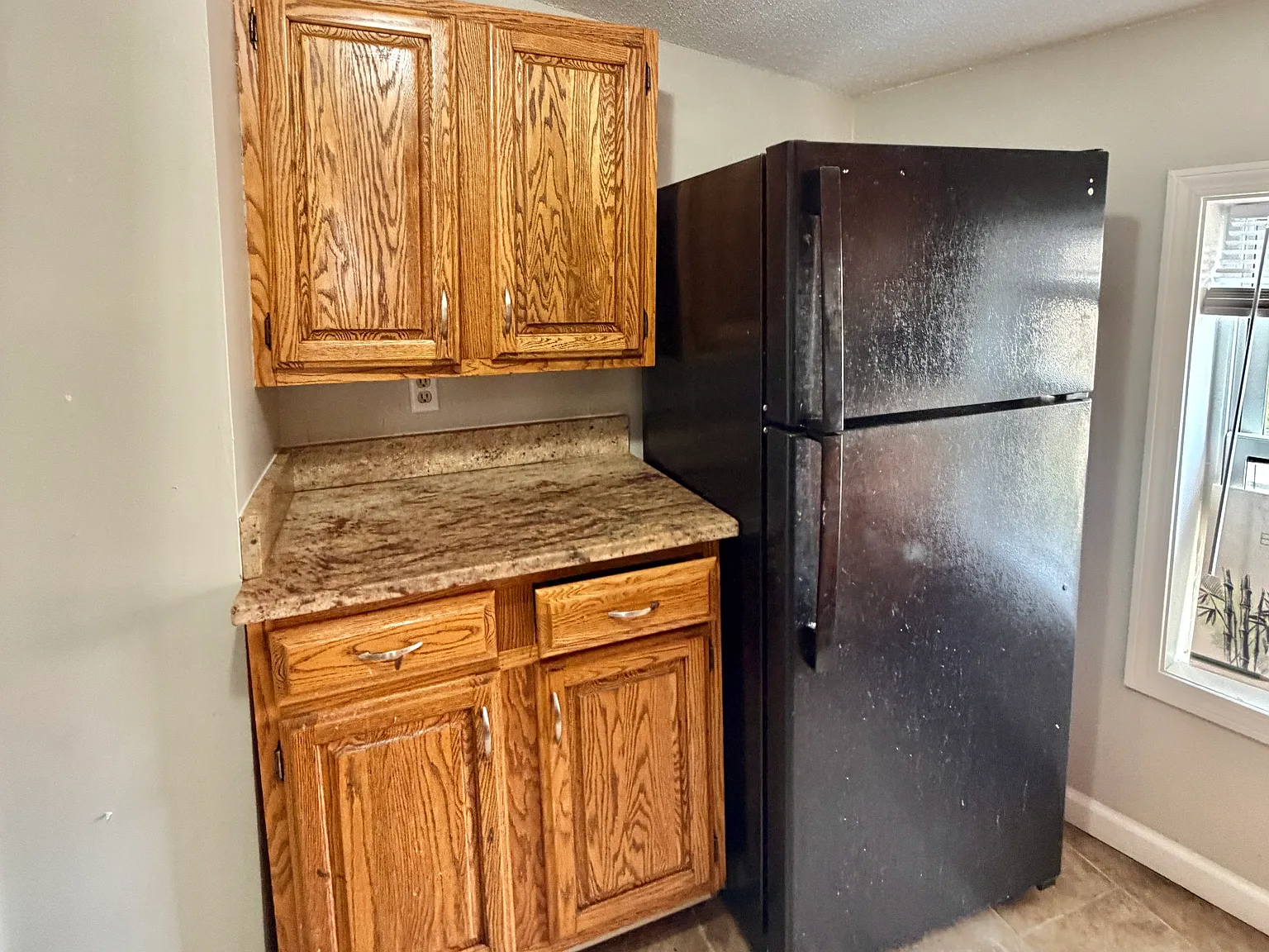 338 Orange St — Photo 2