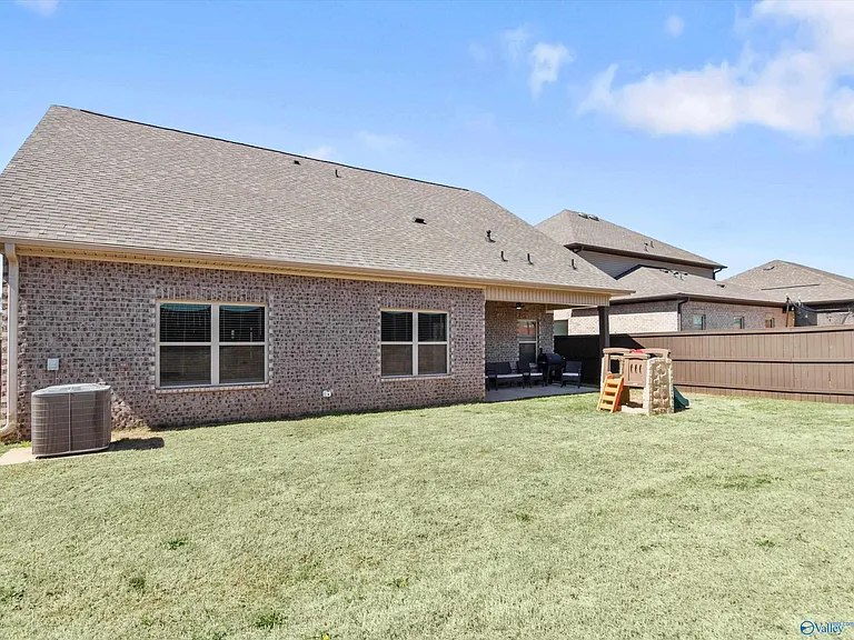 209 Allegro Cir — Photo 34