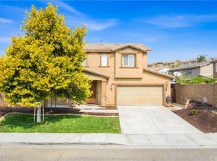 40950 Whitehall St, Lake Elsinore, CA 92532