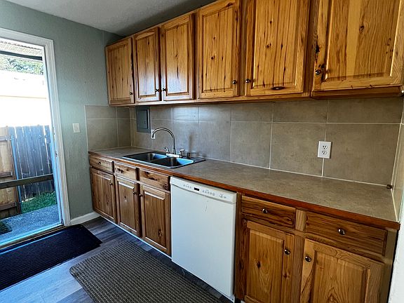 5th image of 108 N National Ave #108