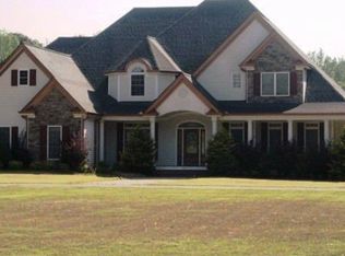 845 Wilson Rd, Whitesburg, GA 30185