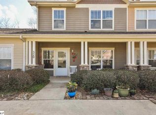 320 Shallow Dr, Taylors, SC 29687