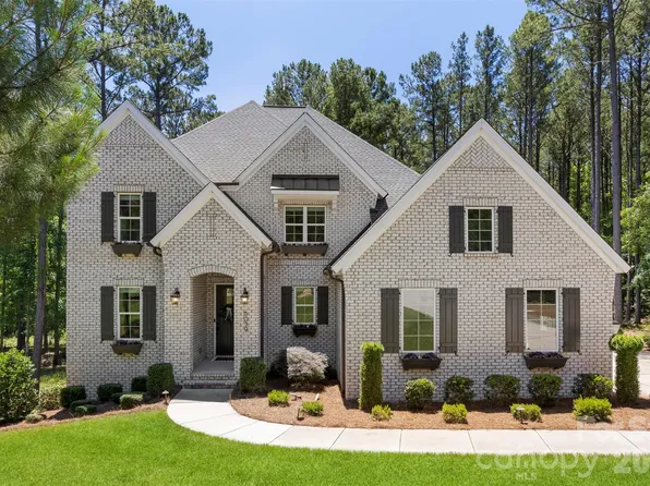 6039 Chimney Bluff Rd, Lancaster, SC 29720