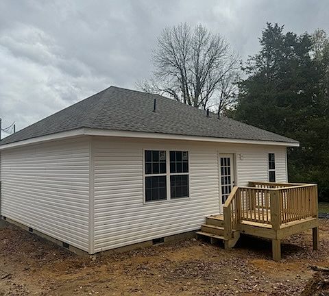 3rd image of 4425 Apex Dr