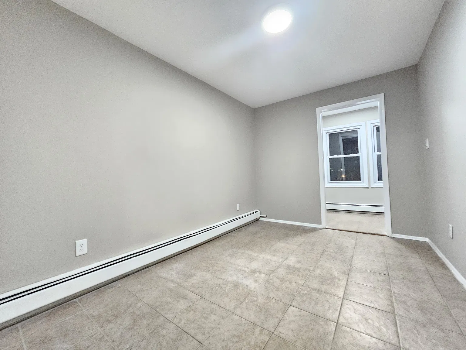 3 bed, $1,950 — Photo 4