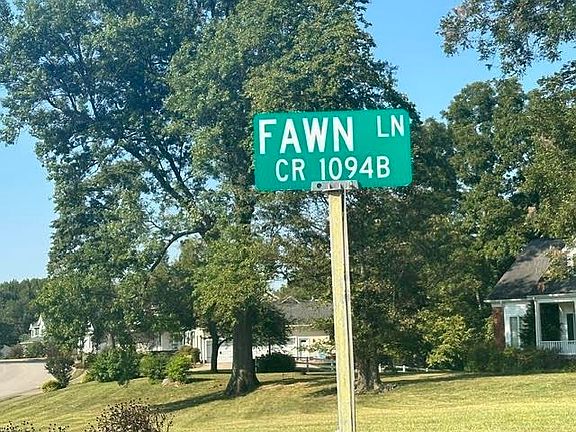 2nd image of 7609 Fawn Ln