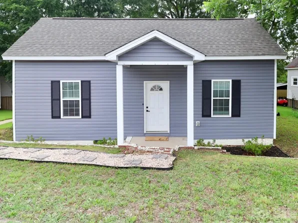 703 S Main St, Landis, NC 28088