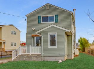 7 2nd Ave, Central Islip, NY 11722