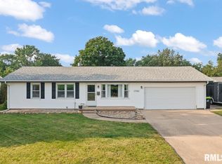 1705 W Cloverdale Rd, Chillicothe, IL 61523