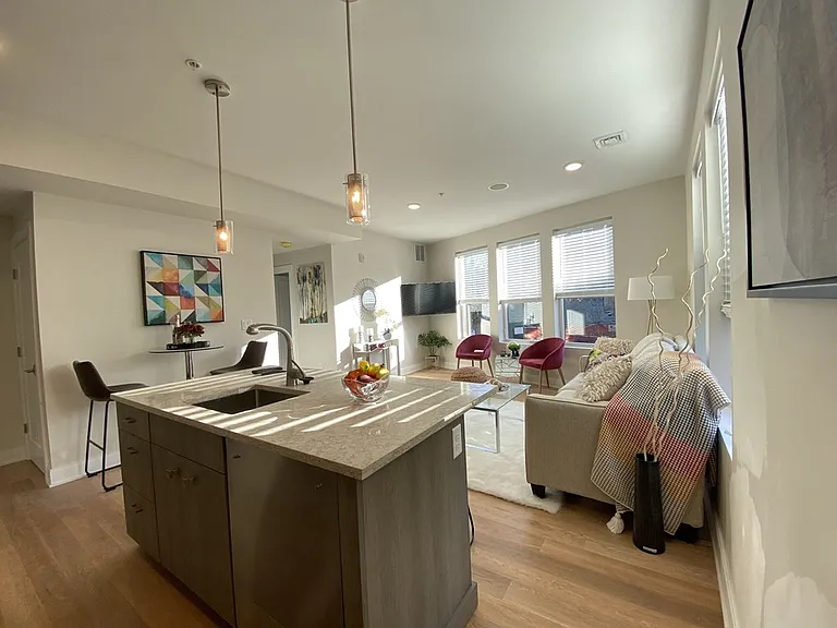 530 Dorchester Ave — Photo 6