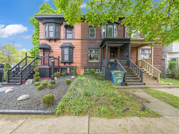 426 Bruce Ave, Windsor, ON N9A 4W7
