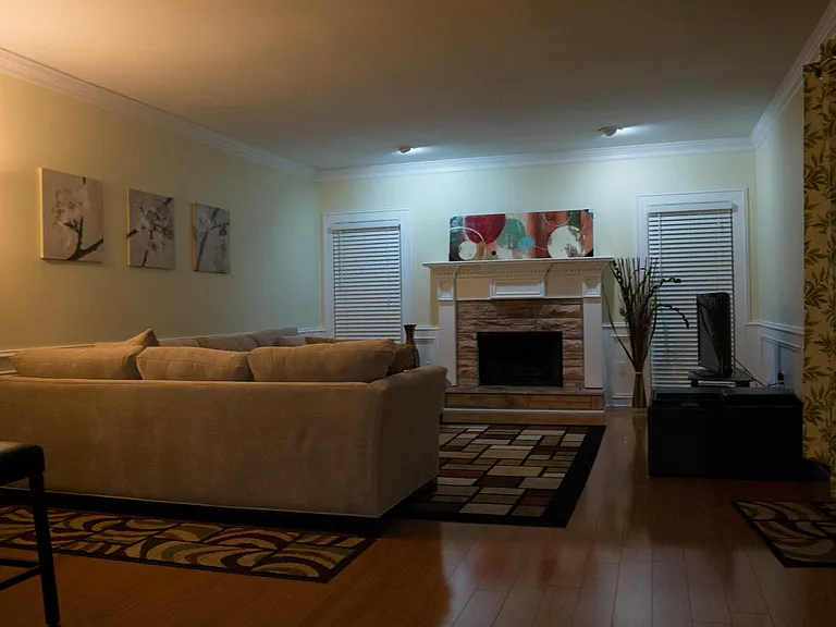 999 Bridgegate Dr NE — Photo 3