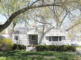 41 Birch St, Springfield, MA 01104