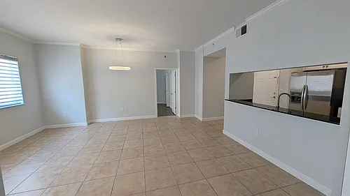 1064 N Tamiami Trl Photo 1