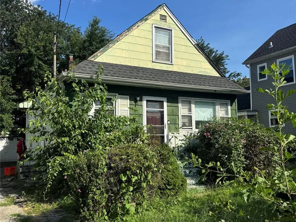 283 Doherty Avenue, Elmont, NY 11003