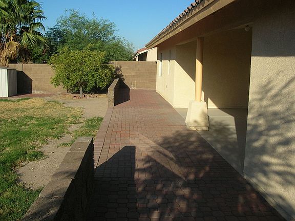 4th image of 7804 E Lorenzo Ln