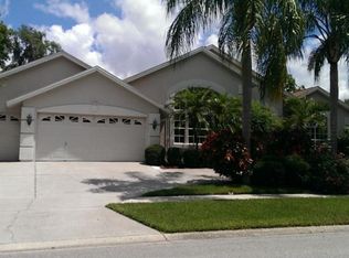 979 Ridgewood Ter, Tarpon Springs, FL 34689