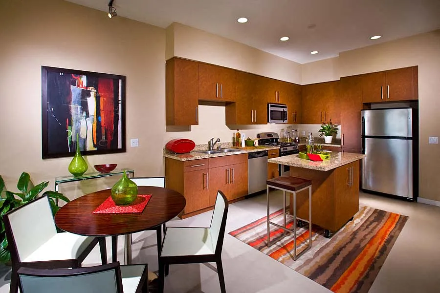 210 Third Lofts — Photo 3