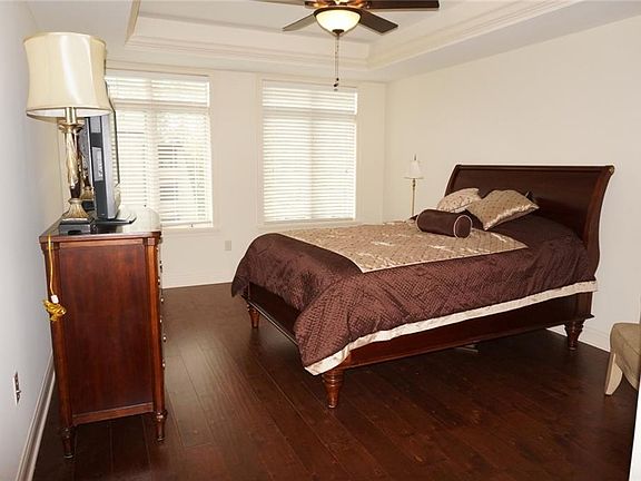 2nd image of 8555 One West Dr #306