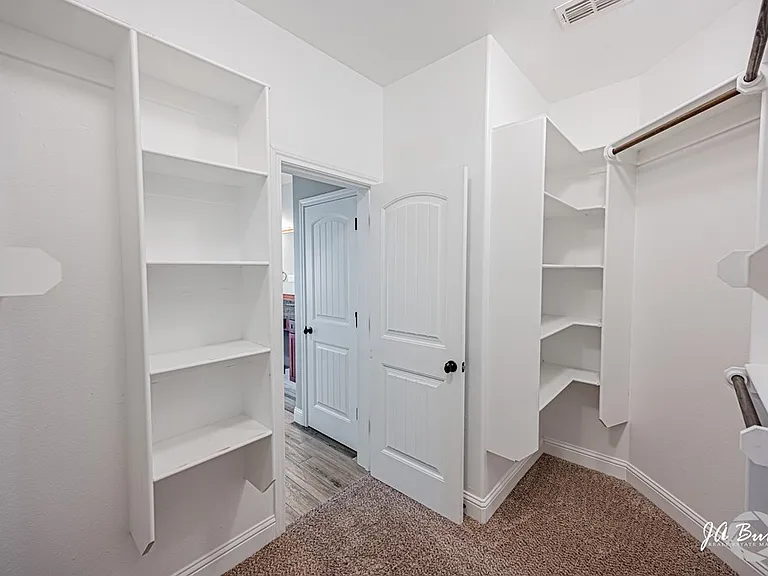 6017 Aurora Way — Photo 21