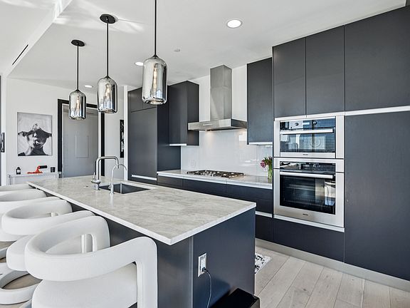 4th image of 3130 Harwood St Unit 1606