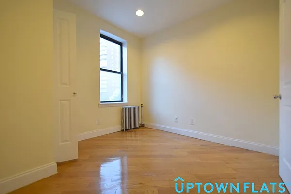 Rented by Uptown Flats LLC | media 22
