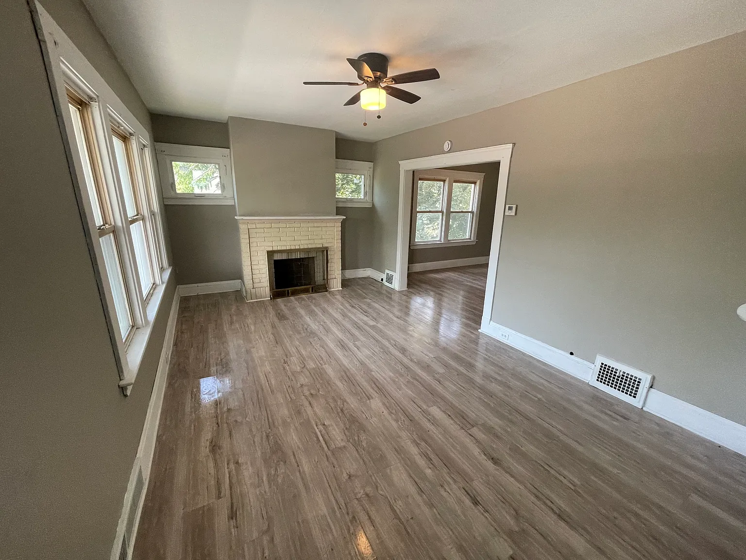 4 bed, $1,679 — Photo 3