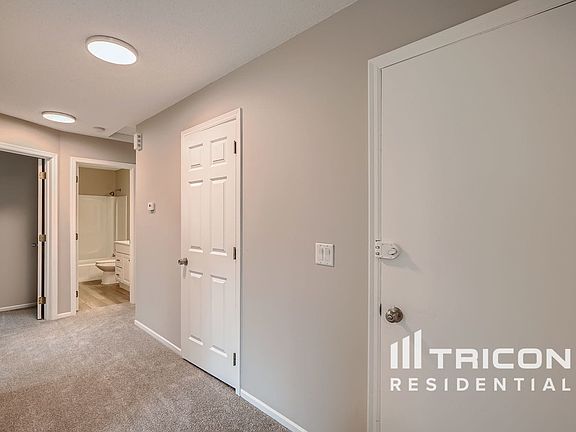4th image of 1814 Lacota Ln