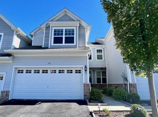 28 Lyndsey Ln, Middletown, NY 10940