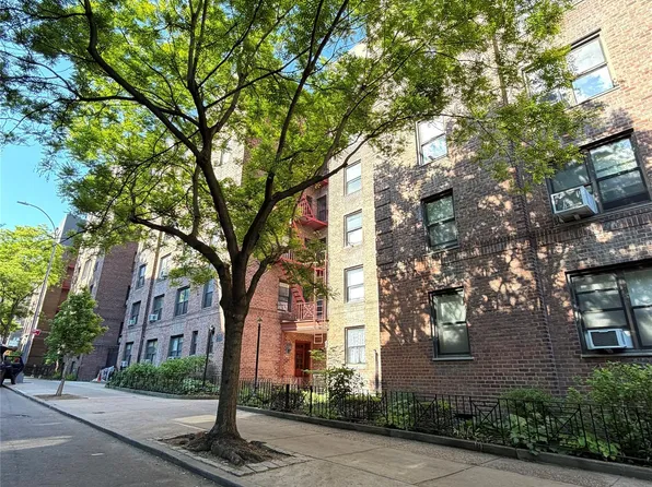 34-40 78th St #1E, Jackson Heights, NY 11372