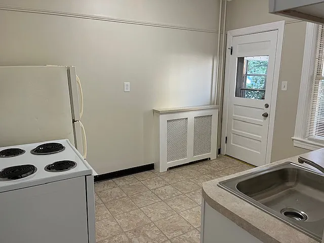 92 Shawmut St #10 — Photo 7