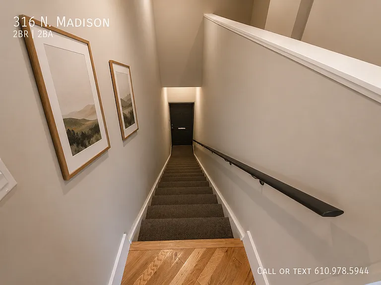 316 N Madison St — Photo 3