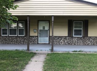 1502 W Arizona Ave, Wichita, KS 67203