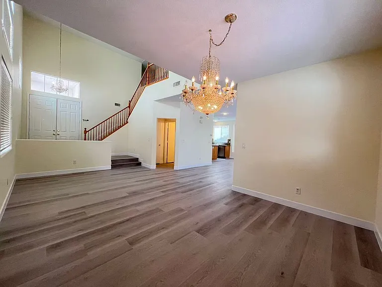 8480 Garnet Peak Ct — Photo 4