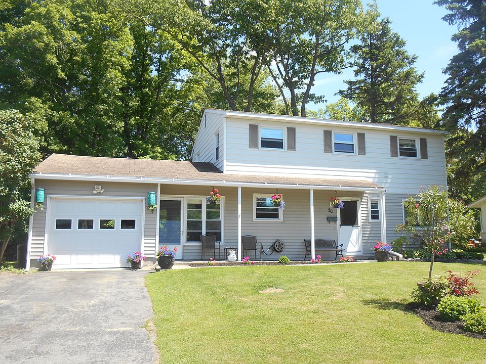 1st image of 20 Randall Dr