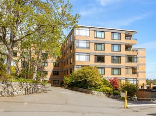 2920 Cook St #206, Victoria, BC V8T3S7