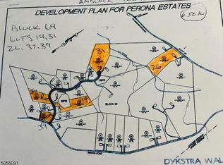 1 Lourdes Ct #19, Andover, NJ 07821