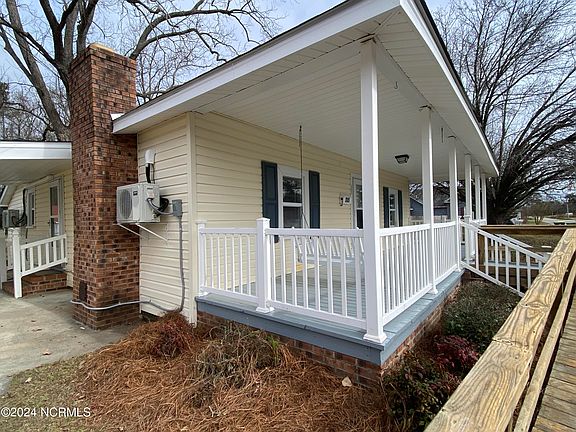 3rd image of 305 E Walter Street